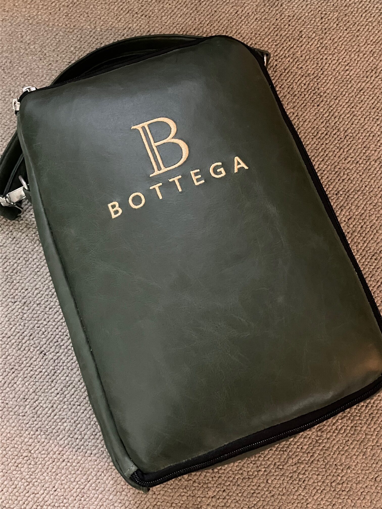 Whiskey or Wine Case - Image 4